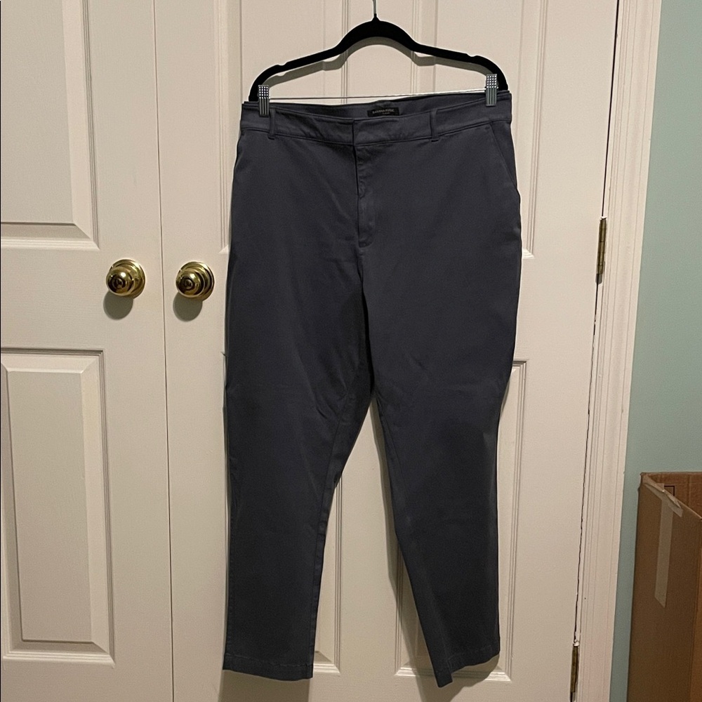 Banana Republic Women's Dark Gray Cropped Pants